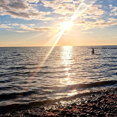 App 7O Kleinertag Am Meer Dranske Dış mekan fotoğraf
